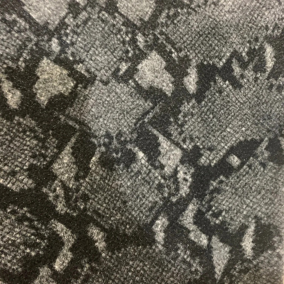 A.N.A Top - Picture 2 of 4